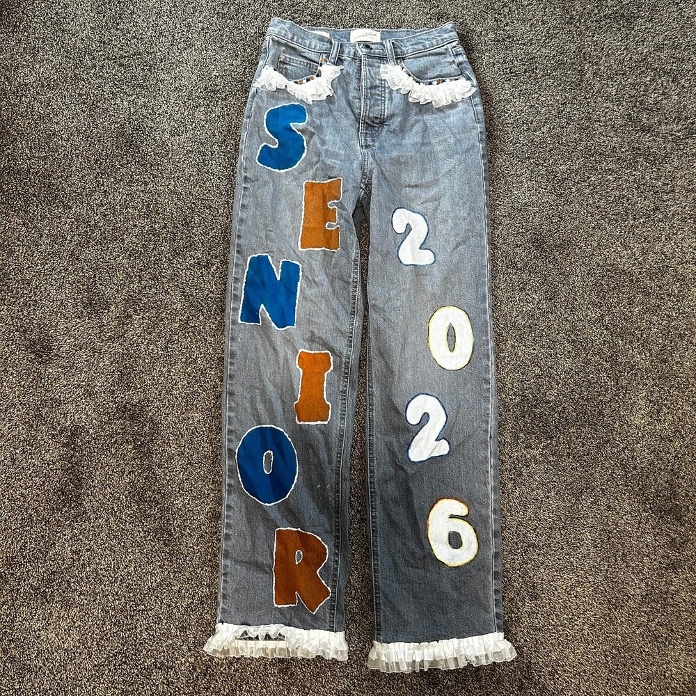 Universal Thread Custom Senior 2026 Jeans Women 2R Gray Spirit Ruffle Hem